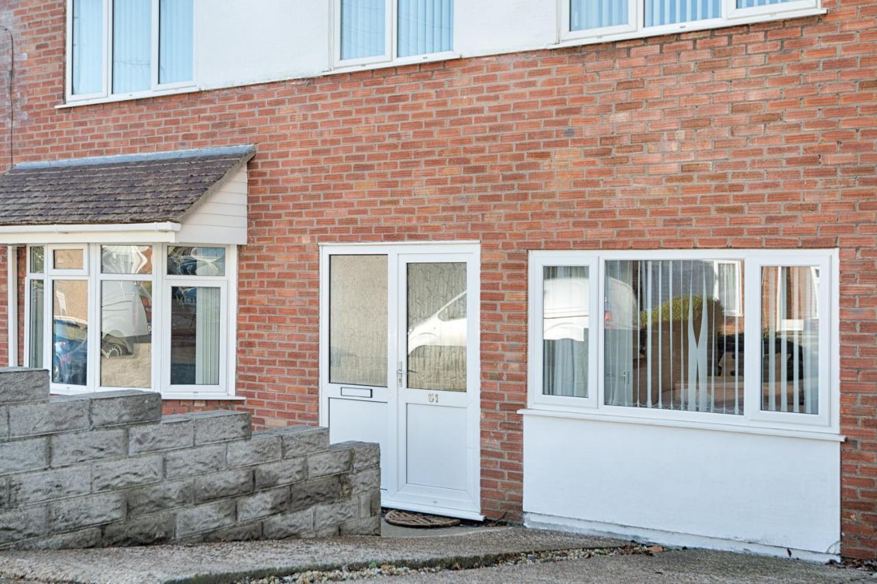 Parking, Garden, En-Suite & Tv'S In All Rooms, Large Living Space Swansea Exteriör bild